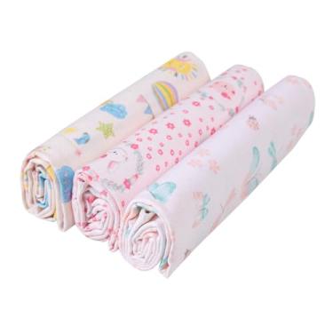 Imagem de Kit com 3 Unidades Cueiro Bebê Algodão Flanelado Estampado 80 x 80cm Manta Multiuso Charutinho Swaddle Recém-Nascido