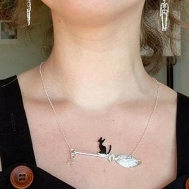 Imagem de 1 colar fashion feminino, colar de gato preto de Halloween adequado para festas de Halloween ou eventos temáticos de fantasia