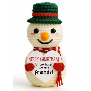 Imagem de Para amigos – Lindo boneco de neve de crochê, decoração de mesa de inverno, presente de feriado engraçado para melhor amigo, colecionável positivo festivo, pequeno material de meia de Natal
