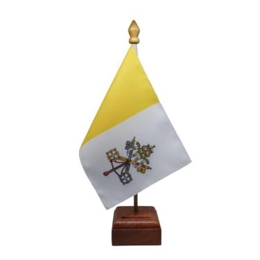 Imagem de Bandeira de Mesa Elegance do Vaticano, Decorativa, Dupla Face, Multicolorido, 19x30cm, Base em Madeira Natural, para Escritório, Eventos, Escolas