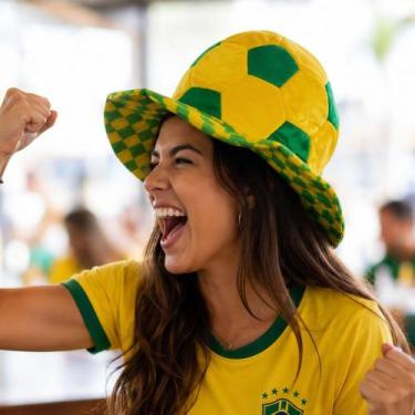 Imagem de Chapéu Torcedor Brasil Bola Futebol Verde Amarelo Copa Mundo - Genéric