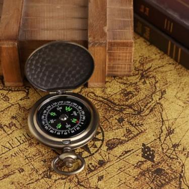 Imagem de Bússola estilo vintage, bússola de bolso, mostrador giratório luminoso e preciso com gancho de metal para acampamento, caminhadas, viagens