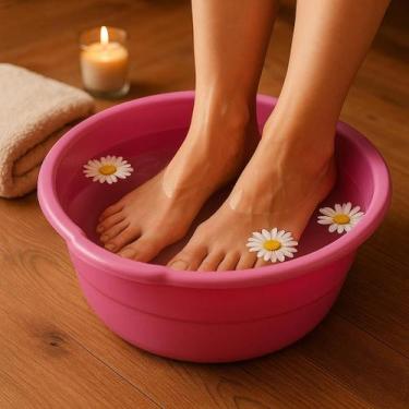 Imagem de Kit 3 Bacias Multiuso Plásticas 6L Escaldapés, Lavanderia, Banheiro, C