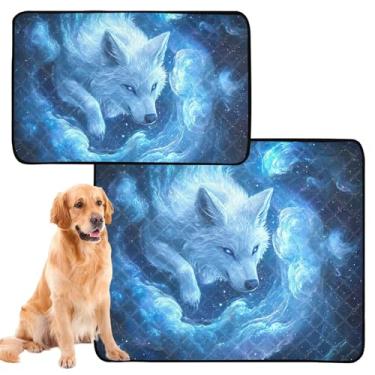 Imagem de TSENQUE Fantastic Wolf Space Blue Almofada reutilizável para xixi para cães de estimação laváveis tapetes impermeáveis para cães fofos absorventes almofadas de parto, médio + grande, conjunto de 2