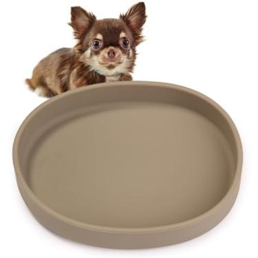 Imagem de VCEPJH Pratos de silicone para cães, tigela rasa para animais de estimação, tigela plana para cachorros, bigode para gatos e fadiga, pratos silenciosos para alimentos secos e úmidos (marrom quadrado)