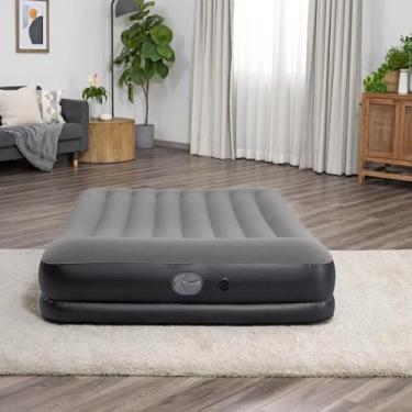 Imagem de Colchão Inflável Queen com Bomba USB, PVC e Poliéster Tritech, Preto, 203x152x36cm, Capacidade 300kg, Superfície Aveludada, Travesseiro Embutido