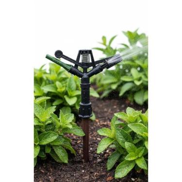 Imagem de Aspersor Plástico Giratório 32,4m - Irrigação Eficiente Prof - Congrat