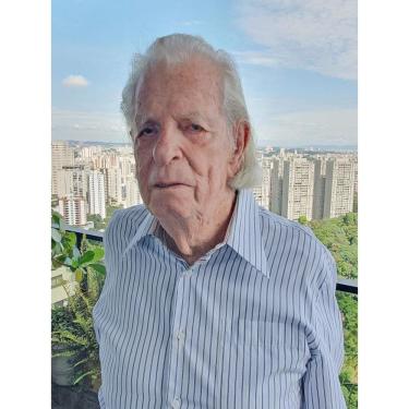 Imagem de Riscos E Oportunidades No Novo Milênio