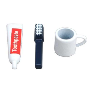 Imagem de Conjunto de acessórios de banheiro com móveis de casa de bonecas em mi