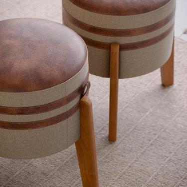 Imagem de Kit 2 Banquetas Banco Puff Banquinho Assento Estofado Tecido Linho com