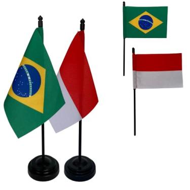 Imagem de Kit Bandeiras de Mesa Brasil e Mônaco, Base e Haste em Plástico Preto, Tecido Oxford, Uma Face