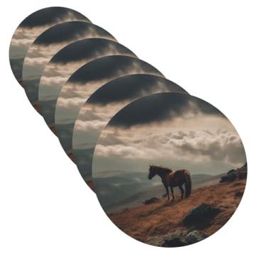 Imagem de Cavalos pastando na montanha porta-copos de couro para bebidas conjunto de 6 porta-copos de bar resistente ao calor forma redonda tapete copo copo copo bonito porta-copos para presentes de decoração