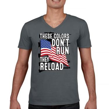 Imagem de Camiseta com gola V These Colors Don't Run They Reload 2nd Amendment 2A Don't Tread on Me Second Right Camiseta com bandeira americana, Carvão, P
