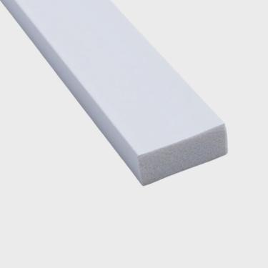 Imagem de Kit com 3 Barras Rodameio de Poliestireno 3,0cm X 12mm Liso 7,2m