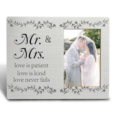 Imagem de FHUGX Porta-retrato de casamento, 10 x 15 cm, porta-retrato de noivado de casamento para casais, melhor presente de casamento para recém-casados, presente de chá de panela para noiva, porta-retrato de