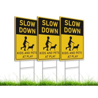 Imagem de Pacote com 3 placas de 20 x 30 cm Please Slow Down Kids and Pets at Play Yard com fio de metal H-Stakes - Placa Street Slow Children at Play - Placa Drive Like Your Kids Live Here - Fácil de montar