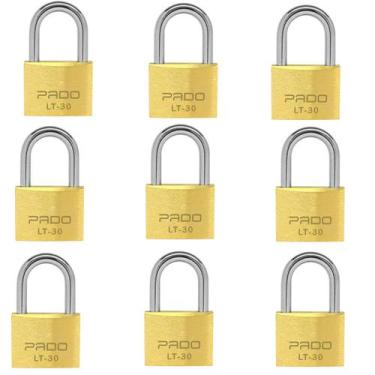 Imagem de Kit 10 unidades Cadeado Latão 30mm Pado Segredos Diferentes, Cadeado L