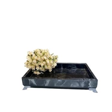 Imagem de Bandeja Para Penteadeiras 25x15 Efeito Mármore Bandeja Organizadora(Preto com Prata,COM O PÉ)