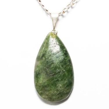 Imagem de Pingente Gota Epidoto Verde Natural com Montagem em Pino Prateado - At