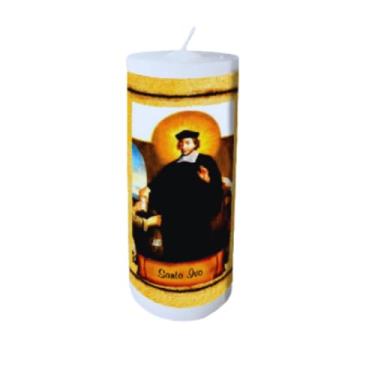 Imagem de Vela De Novena De SANTO IVO, De 9 dias, 17 Cm e 370 G, Com Oração Personalizada No Rótulo. Marca Velas Estrela.