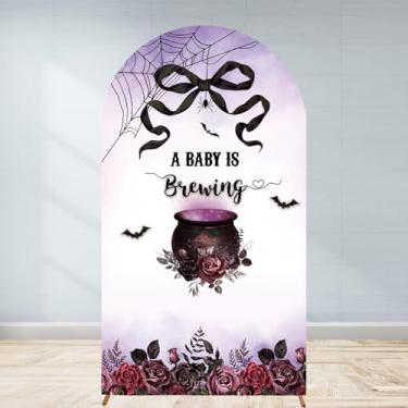 Imagem de Capa de fundo de arco de chá de bebê de Halloween 2,2 m A Baby is Brewing Purple Witch Girl tecido elástico outono floral boo revelar fundo de cabine de fotos arqueado (4 x 7,2 pés/120 x 220 cm)
