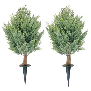 Imagem de Arbustos artificiais de cipreste, 2 unidades, plantas perenes falsas de 76 cm com pontas de solo, plantas artificiais resistentes aos raios UV para varanda frontal, jardim, ambientes internos e