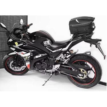 Imagem de Baú Mochila para Moto Baslu 21L – Impermeável, Porta Capacete, Bolsa Traseira excelente para Viagem e Uso Diário