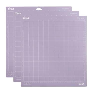 Imagem de Cricut StrongGrip Cricut Tapete de corte 30,5 cm x 30,5 cm, tapete de artesanato para Cricut Maker & Explore, use com materiais pesados – Cartolina, Matboard e mais, reutilizável, película protetora transparente (3 unidades)