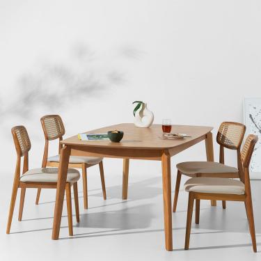 Imagem de Conjunto Mesa de Jantar Lalá Retangular Carvalho Americano - 1,60mx90cm + 4 Cadeira Lótus Encosto Palha Larga Linne - Cru Conjunto Mesa de Jantar Lalá Retangular 1,60mx90cm Carvalho Americano + 4 Cadeira Lótus Encosto Palha Larga Linne Cru