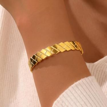 Imagem de Pulseira feminina banhada a ouro 18 quilates - punho delicado com padrão chevron, pulseira hipoalergênica personalizada que não mancha, presente de aniversário de Natal, joias modernas, Smooth