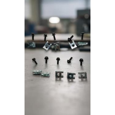 Imagem de Kit 10 Parafusos e Presilhas de Fixação Metálicos - Congratulations St