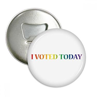 Imagem de Imã de geladeira com emblema multifuncional I Vote Today com bandeira do arco-íris LGBT