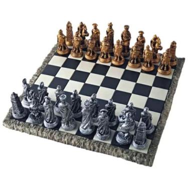 Imagem de Jogo De Xadrez Tabuleiro Temático Coleção Medieval em Resina Completo 