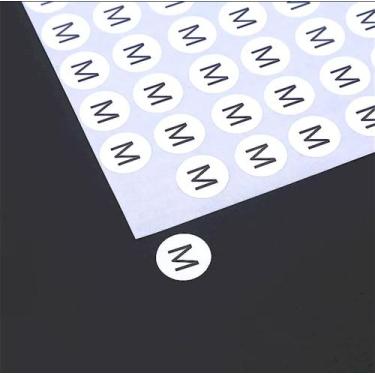 Imagem de 1000 Etiquetas para tamanho de roupas 1x1cm cor preto impresso - Avery
