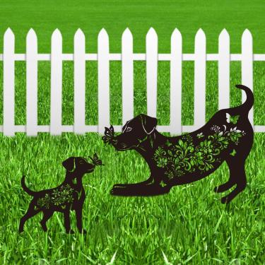 Imagem de Riletese Decoração de jardim de cachorro para jardim ao ar livre – Conjunto de 2 enfeites de gramado labrador de metal, presente fofo para amantes de labrador para mulheres e homens, estátuas de