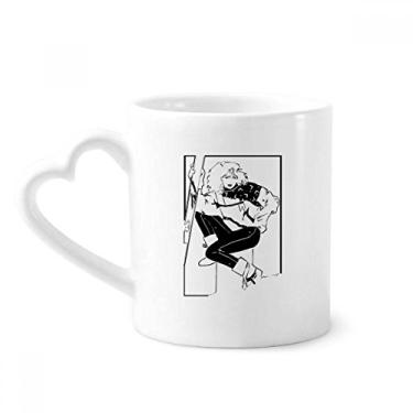 Imagem de Caneca de ilustração de esqui preta para esportes de inverno caneca de cerâmica copo de coração de vidro
