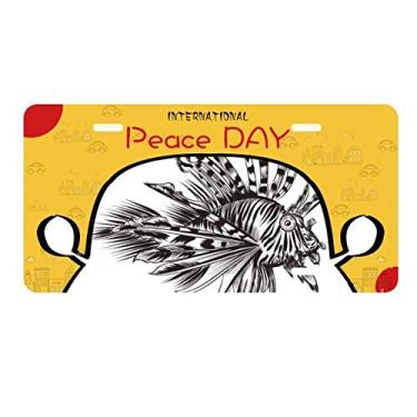 Imagem de DIYthinker Placa de licença com ilustração de peixe preto Marine Life Decoração de carro Dia da Paz