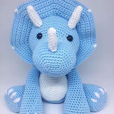 Imagem de Triceratops em crochê (amigurumi) (Rosa)