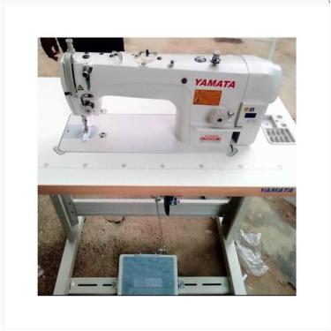 Imagem de Máquina De Costura Reta Direct Drive YAMATA-24m Garantia, 110V