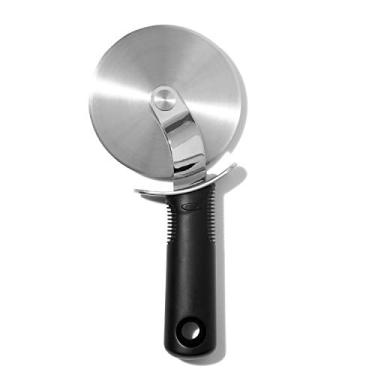 Imagem de Cortador de pizza grandes OXO Good Grips, 10 cm