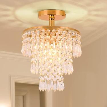 Imagem de FRIXCHUR Lustre de cristal de tamanho pequeno, moderno, montagem embutida, 3 camadas, pingos de chuva, pingente de cristal, luminária, decoração para quarto, corredor, sala de estar, base E26, ouro