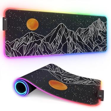 Imagem de ITNRSIIET Mouse pad RGB para jogos, mesa completa XL estendida grande mousepad, 12 modos de iluminação 30% mais grosso grande LED tapete de mesa para jogadores, 81 x 30 cm, céu estrelado e lua