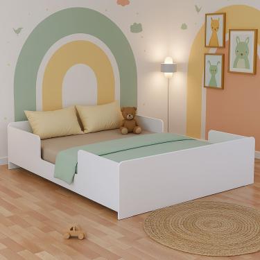 Imagem de Cama Montessoriana Casal Entrada e Proteção Lateral Para Quarto Infantil