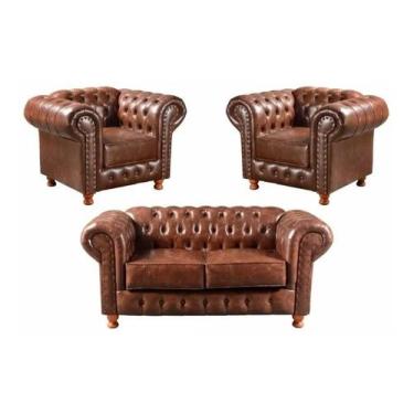 Imagem de Uma Namoradeira com Duas Poltronas Chesterfield Luiz XV Corano Marrom 