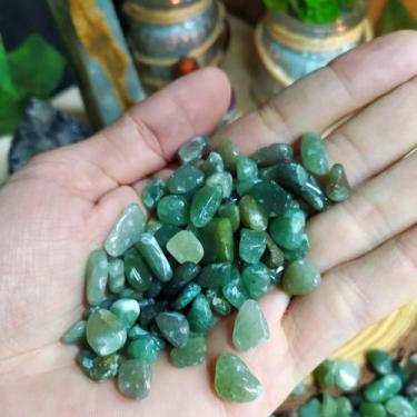 Imagem de Kit 6 Pedras Quartzo Verde Rolado Mini de Bolso - Saúde Vitalidade Dis