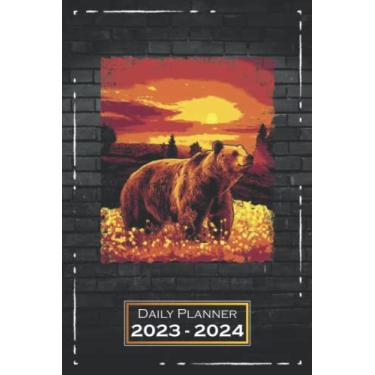 Imagem de Daily Planner 2023-2024: Bear, Sun | 6x9, Softcover | One Week on a Double Page | From Sunday to Saturday | Organizer, Appointment Book | Animals | qx1