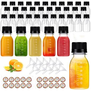 Imagem de 100 garrafas de plástico de 60 ml com tampas, garrafas transparentes de gengibre com tampas, mini jarra para líquidos com escala e rótulos, mini recipientes portáteis para suco de gengibre e leite