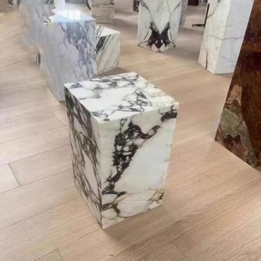 Imagem de Mesa de canto em cubo feita à mão de mármore natural para sala de estar, quarto, banheiro para uso interno e externo C-30 * 30 * 50cm