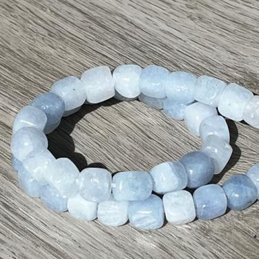 Imagem de Artsy Crafts Contas de cubo quadrado de morganita natural 8 mm contas de pedras preciosas para fazer joias, berloque, pulseira, colar, brincos, rosário (cinza azul)