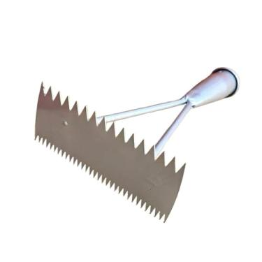 Imagem de Whtkoph Pente Universal para Cavalos, Vacas E Ovelhas, Cães E Animais de Estimação com Dentes Pontiagudos. Escova Versátil para Remover Subpelos, 27 Cm X 15 Cm X 6.5